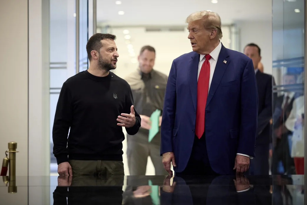 Зеленский попросил Трампа о санкциях против компаний рф и Китая из-за аналога Starlink - FT