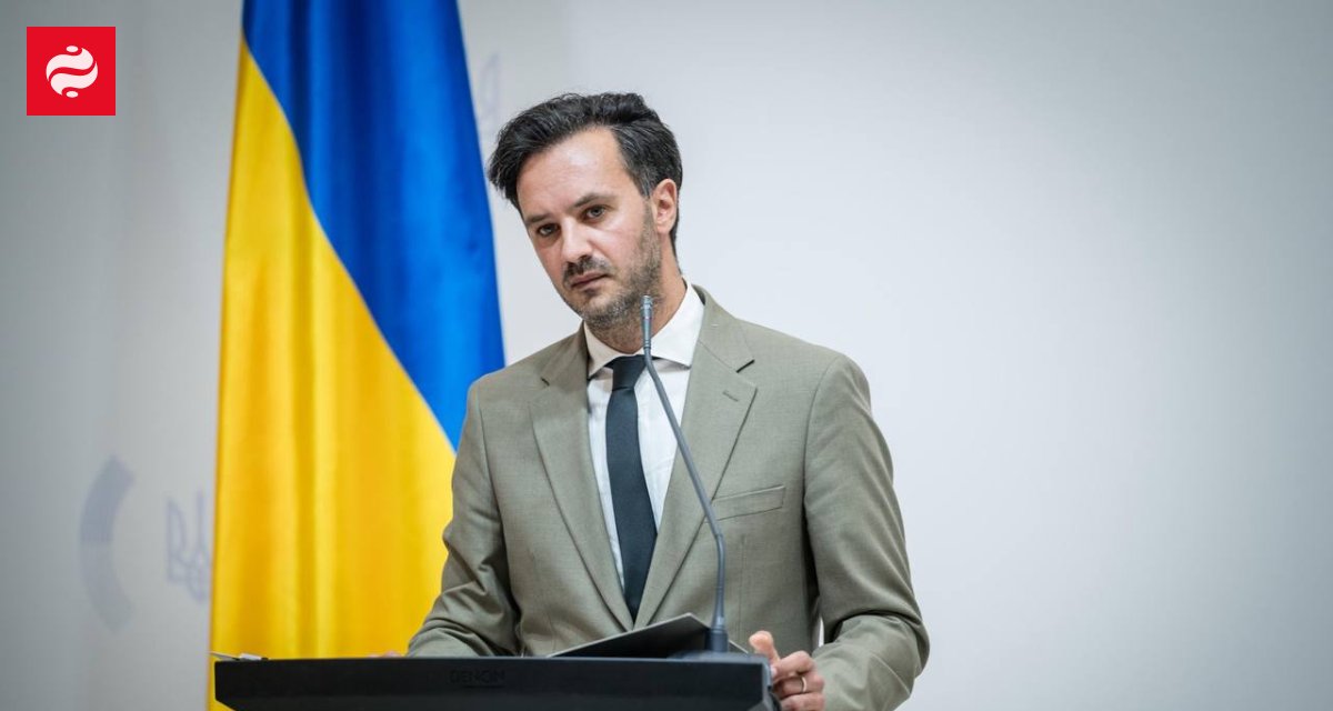 "Не знаю, откуда взяли информацию". МИД отрицает планы по эвакуации посольств